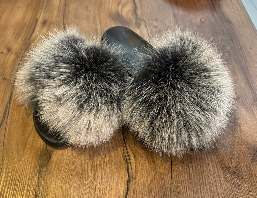 Silver  fox fur slippers